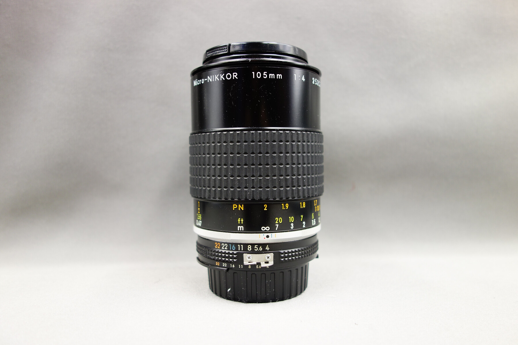 Nikon ニコン Ai-s Micro - NIKKOR 105mm F4 」 を購入 : 趣味の「写真