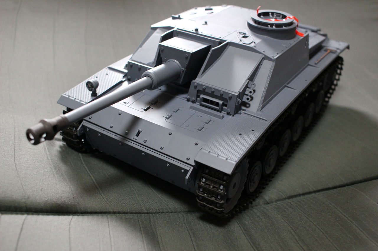 ヘンロン 1/16 Ⅲ号突撃砲 : りぅまるのにっき ﾂｳﾞｧｲ