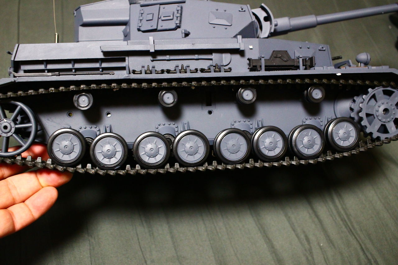 ヘンロン 1/16 Ⅳ号戦車 : りぅまるのにっき ﾂｳﾞｧｲ