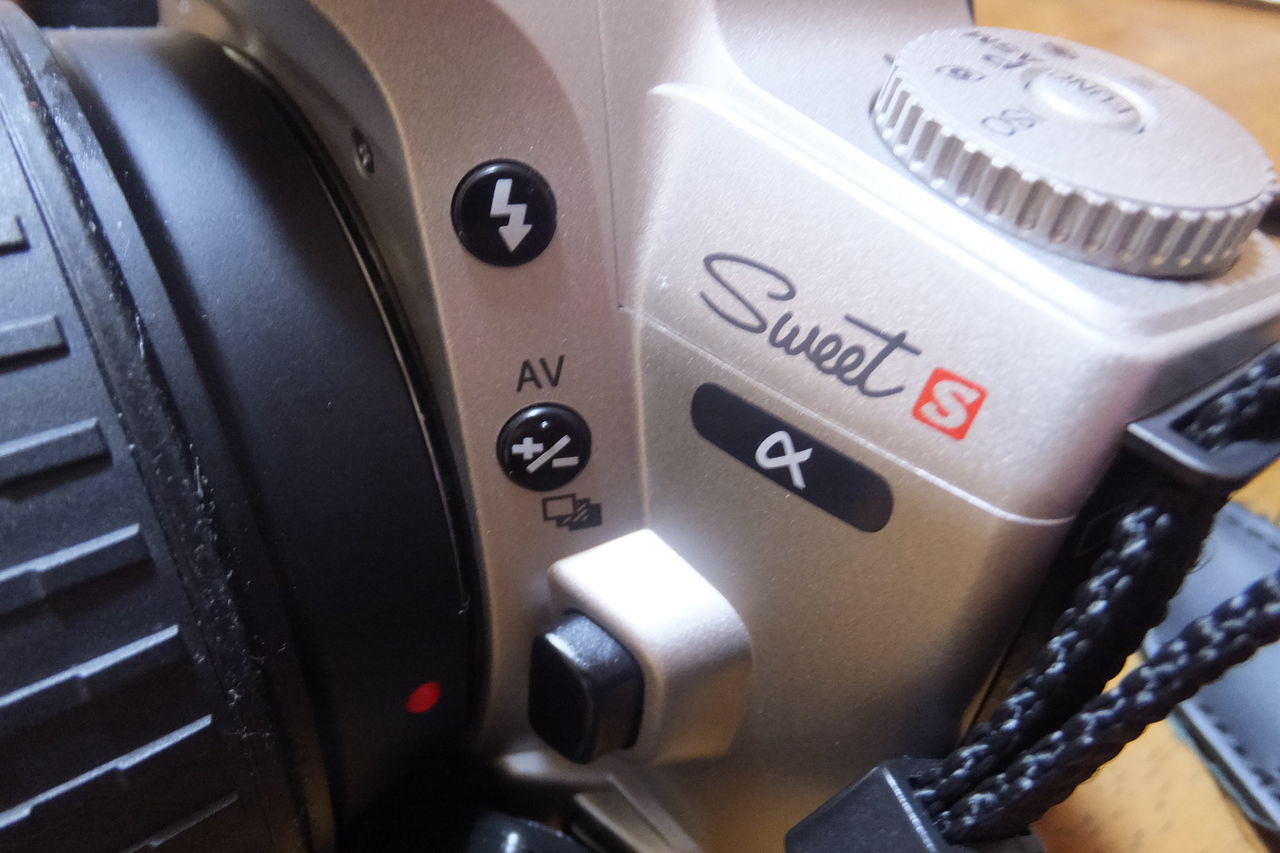 フィルム一眼レフ】MINOLTA α SWEET S : ヘンリー3世のシガリロレビュー