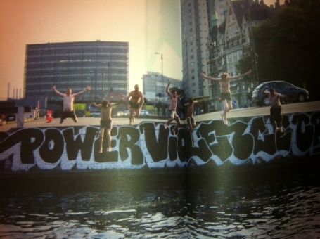 BOOK】 Barry McGee最新作品集『T.H.R. / D.F.W.』 : スタンダード