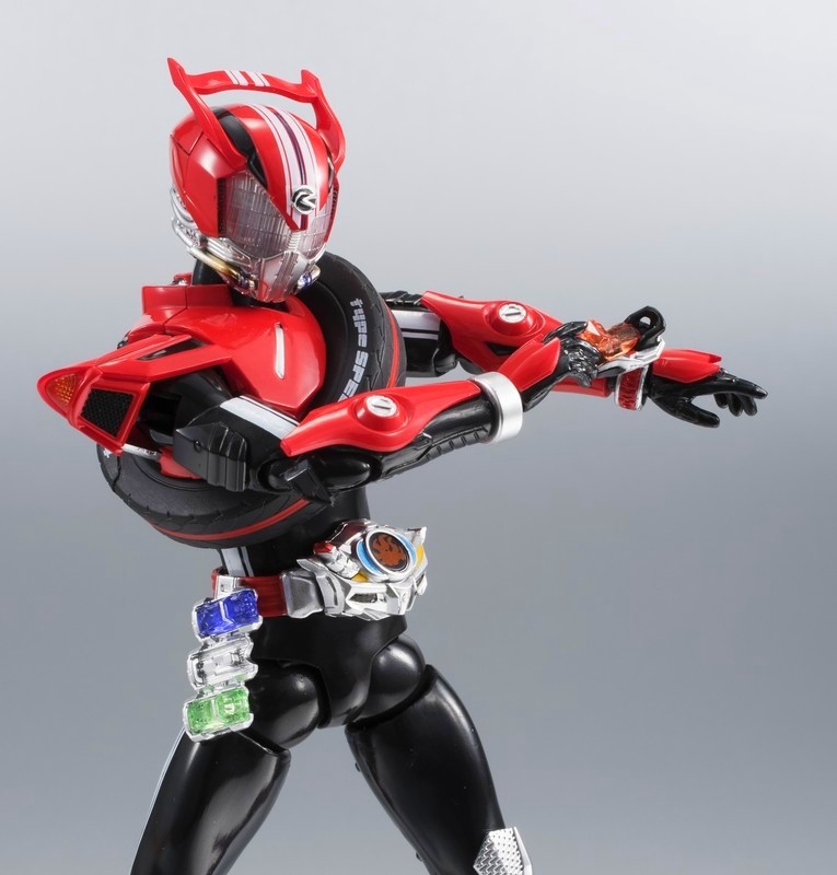 仮面ライダードライブ！3ヵ月連続「タイヤコウカーーーーーン