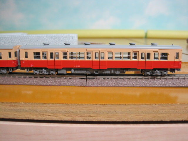 堂々入線？ ホビセン キハ30久留里線 復活国鉄色タイプ 2両セット
