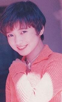 須賀響子 : GiRLPOPデータベース