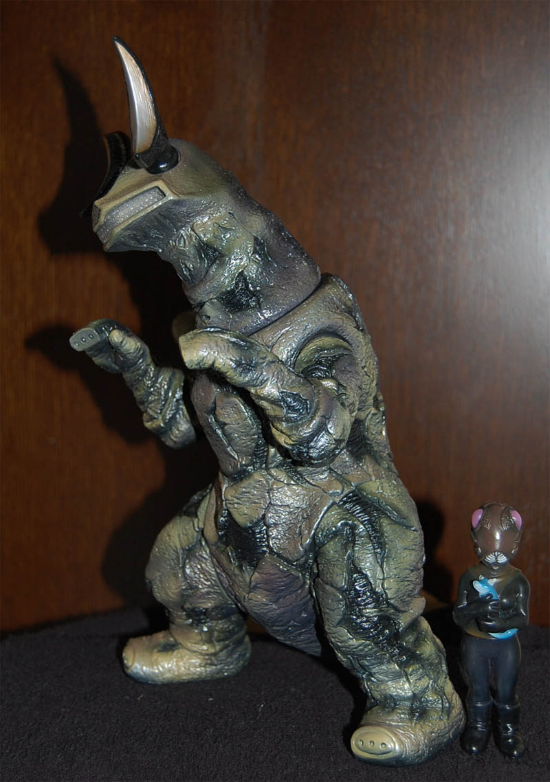 フューチャーモデルズ エレキング と ピット星人 アートストーム