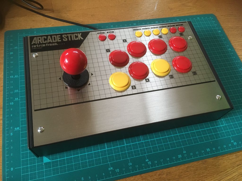 レビュー】専用機として特化したアーケードスティック for レトロ