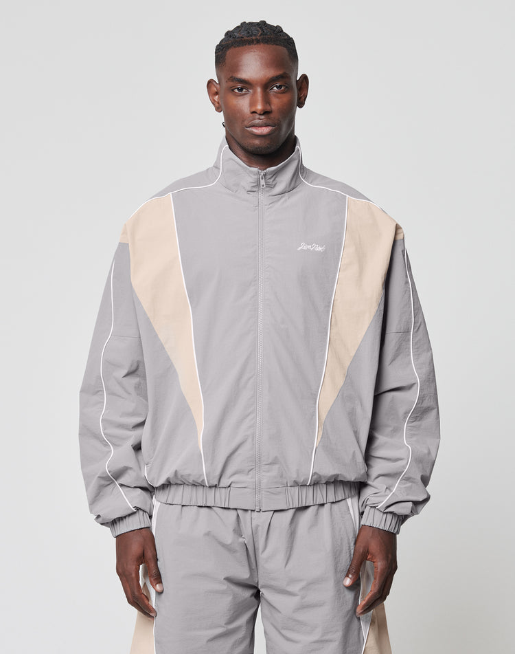Basic Nylon Trackjacket Grau/Creme: Shop online now – LIVE FAST