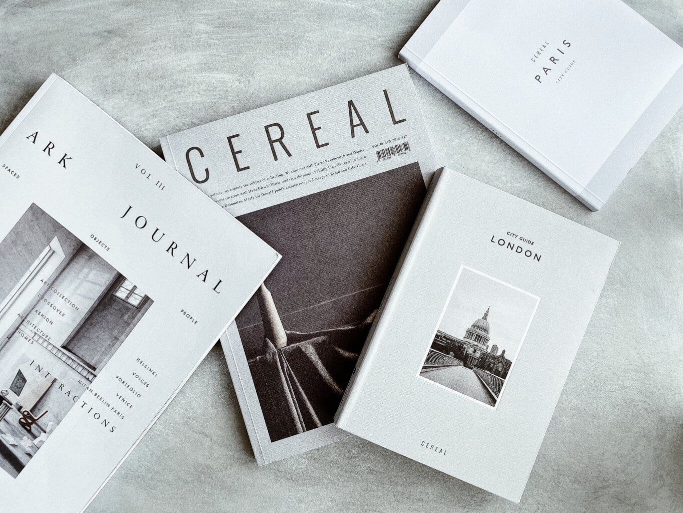 インテリアになるおしゃれな洋書13選【海外インテリアやディスプレイに