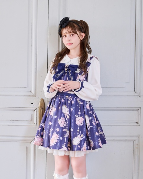 ジュエリー柄ワンピース ｜ LIZ LISA（リズリサ）公式通販 ｜ Tokyo