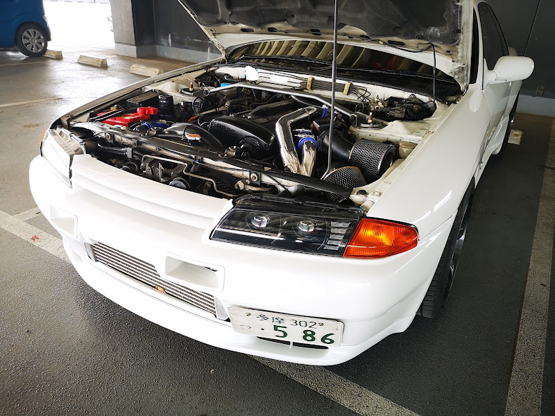 スカイライン GT-RのBNR32・スカイライン・GT-R・インテークパイプ交換