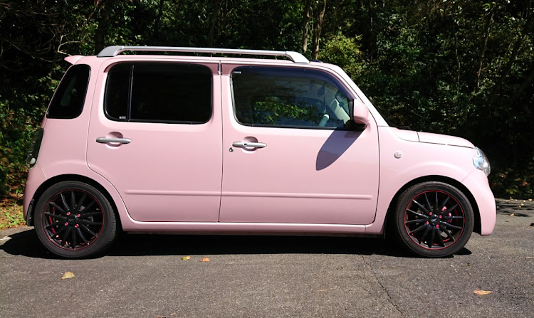 ミラココアのダウンサス・ローダウン・エスペリア・キャリパー塗装