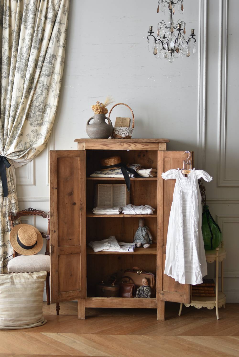 アンティークワードローブ.6 フランスアンティーク家具 収納家具