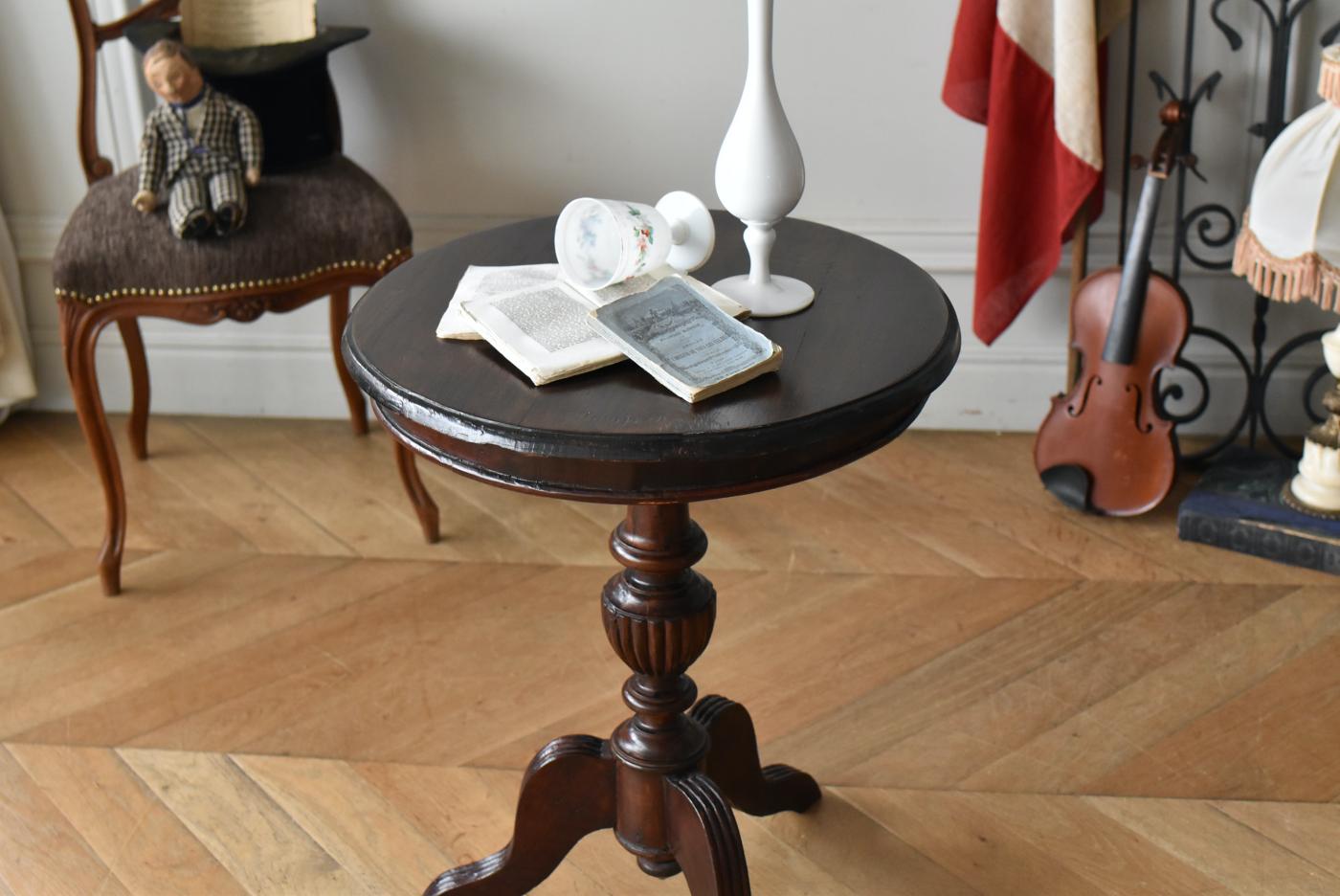 フランスアンティーク家具 ラウンドテーブル.2 アンティークサイドテーブル