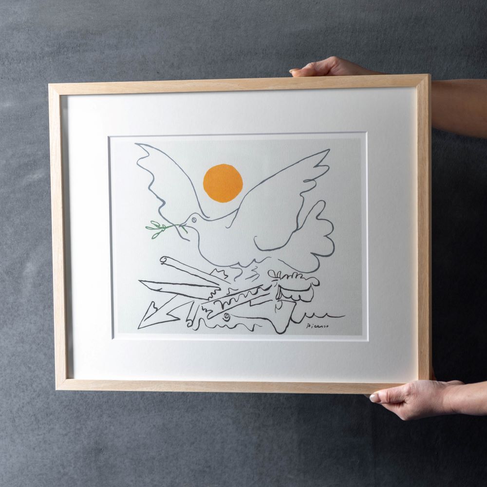 インテリア・雑貨 パブロ・ピカソ「武器のない世界へ」額付きポスター