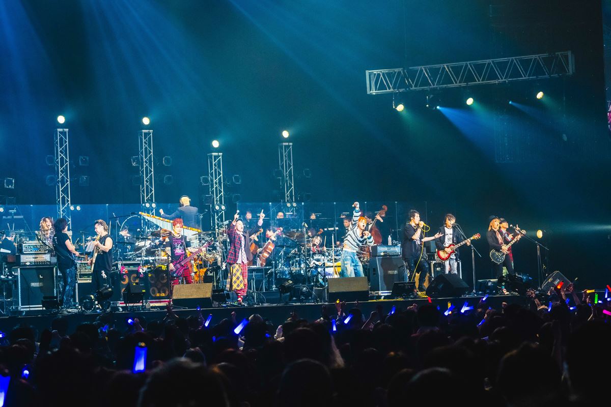 SOPHIA、SIAM SHADEメンバーで結成されたユニット「SIAM SOPHIA」と