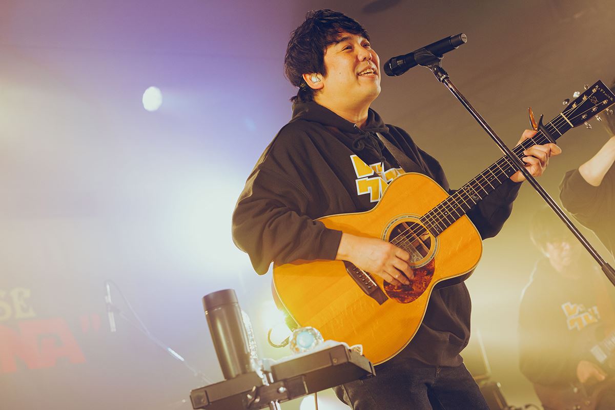 FM802 RADIO CRAZY 2025』特集！ついに大阪レディクレでのライブが実現