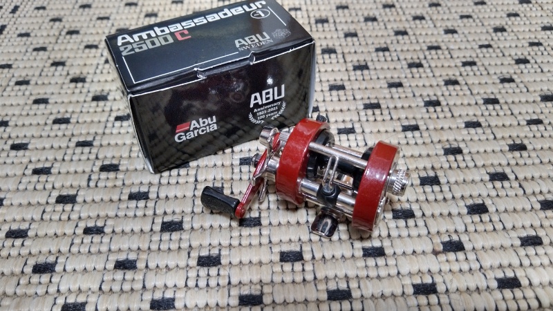 インプレ】アブガルシア ミニチュアアンバサダー2500C【まるで本物