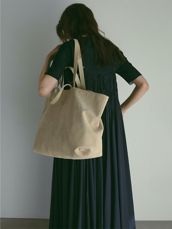 ETRÉ TOKYO/エトレトウキョウ スウェードビッグトートバッグ