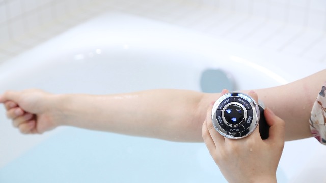 Amazon.co.jp: ヤーマン ボディ用美容器 キャビスパ RFコア PLUS