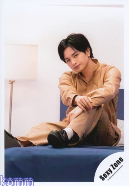 Amazon.co.jp: Sexy Zone 公式 生 写真（中島健人）SE00768 : Hobbies