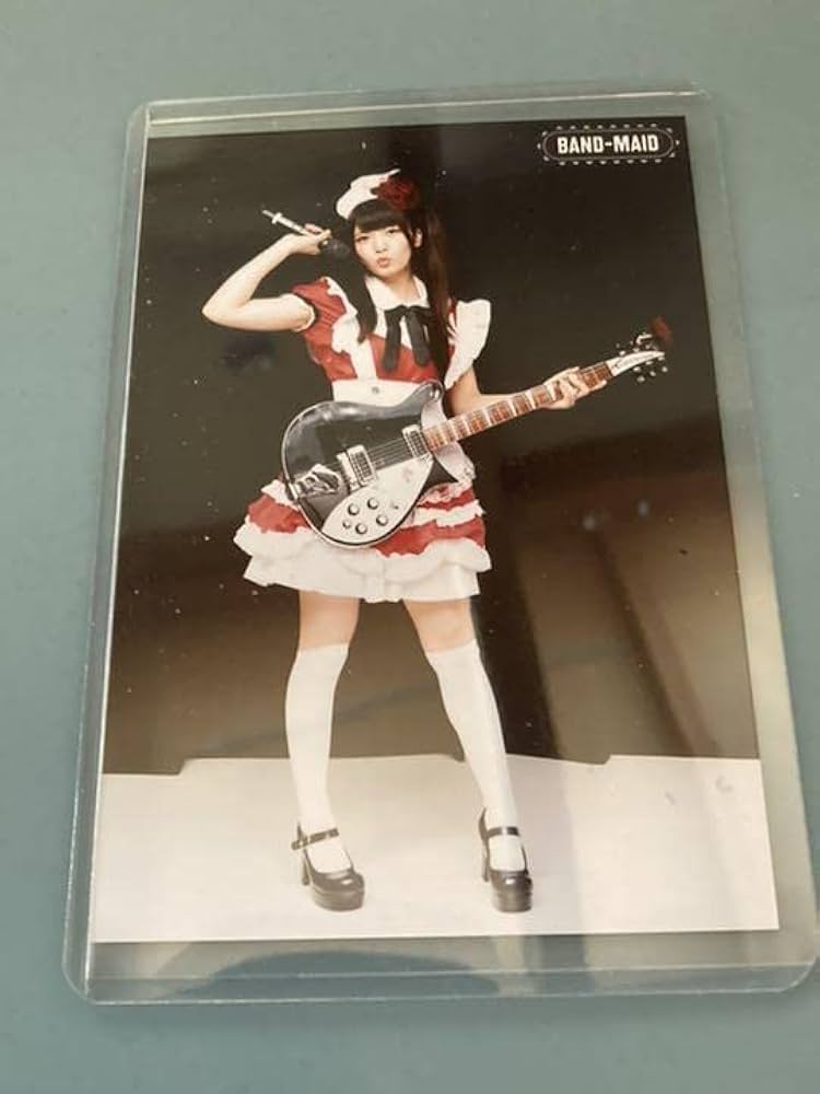 Amazon.co.jp: 絶版 BAND-MAID 小鳩ミクインディーズ時代の生写真その