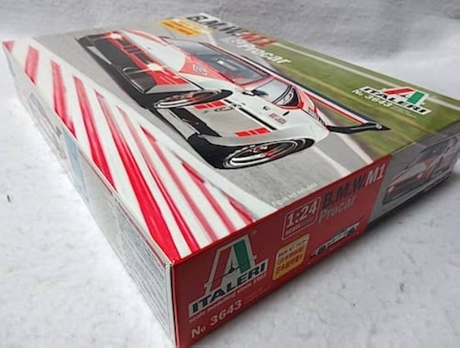 Amazon | イタレリ「 1/24 B.M.W. M1 Procar | プラモデル 通販