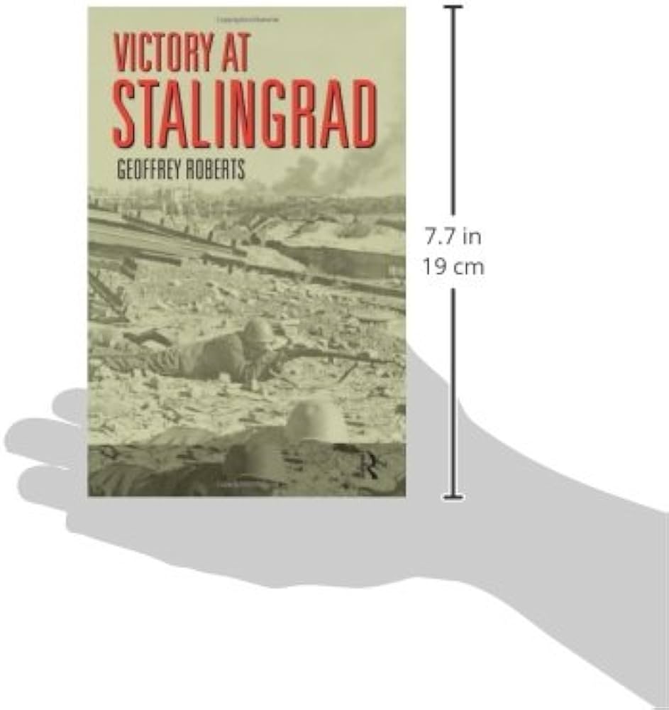 Amazon.com: Victory at Stalingrad: 9780582771857: Roberts
