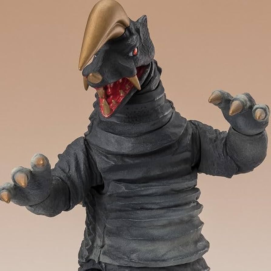 Amazon | SH Fig uarts ブラックキング ウルトラの星光る時Ver