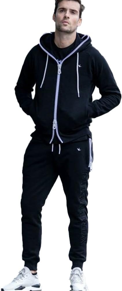 Amazon | [1PIU1UGUALE3 RELAX] ウノピゥウノウグァーレトレ