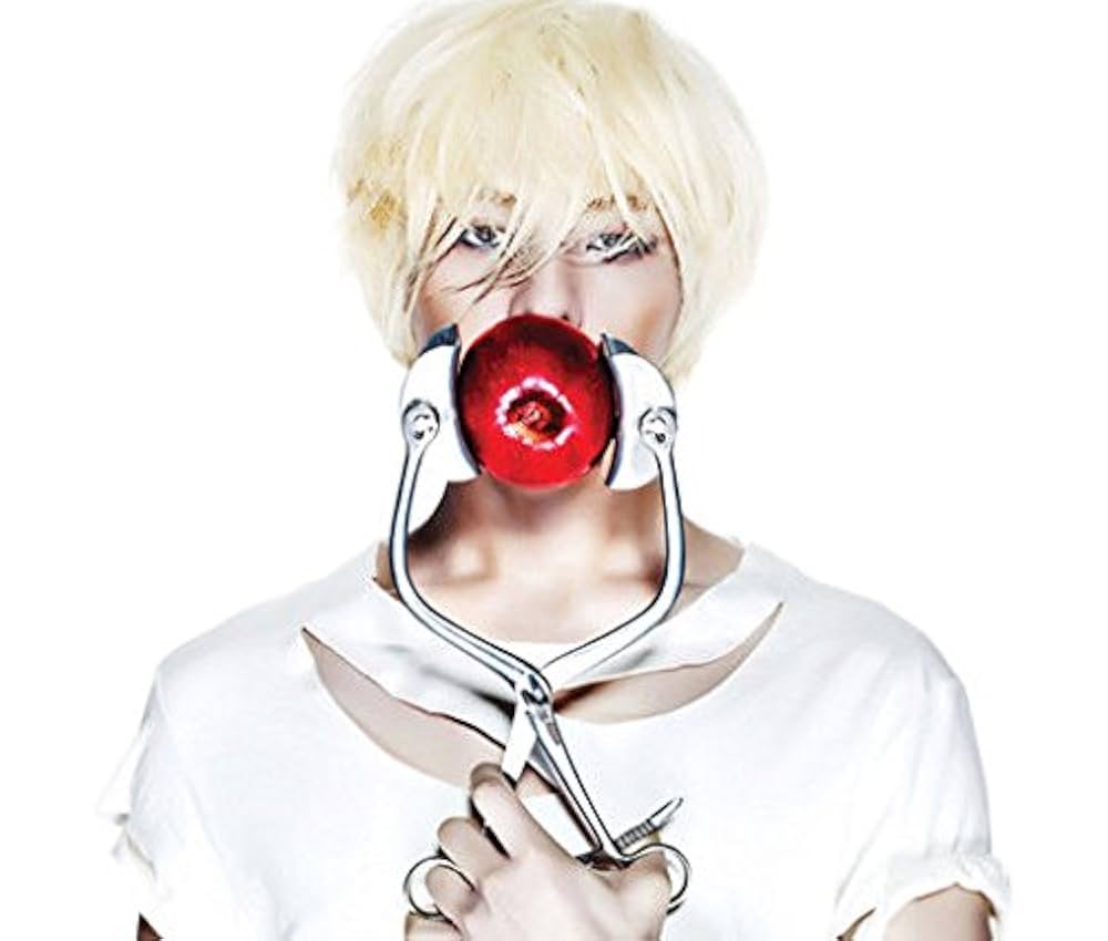 Amazon.com: BIGBANG G-DRAGON [HEARTBREAKER] 1st Repackage Album CD