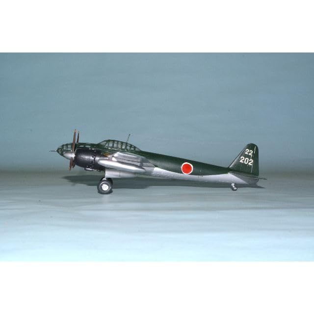 Amazon | 完成品 1/72ｽｹｰﾙ 日本海軍 陸上爆撃機『銀河』11型