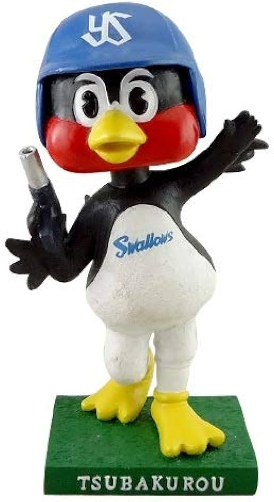 Amazon.co.jp: つば九郎/2896/ボブルヘッド/人形/フィギュア/CREW/神宮