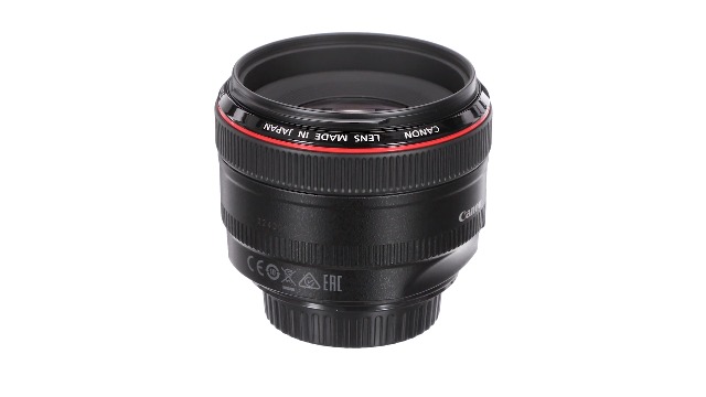 Amazon.com : Canon EF 50mm f/1.2L USM Ultra-Fast Standard
