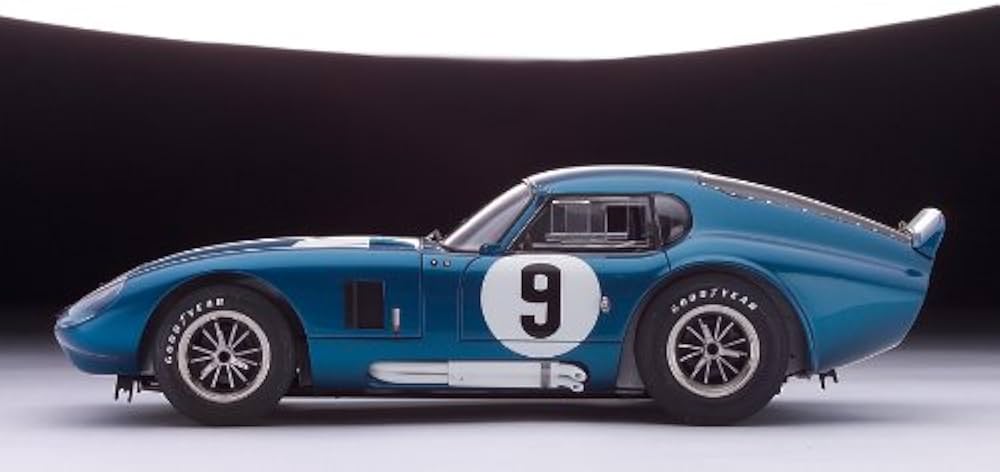 Cobra Daytona Coupe 1/24 スケール 1:24 Shelby Daytona Cobra Coupe