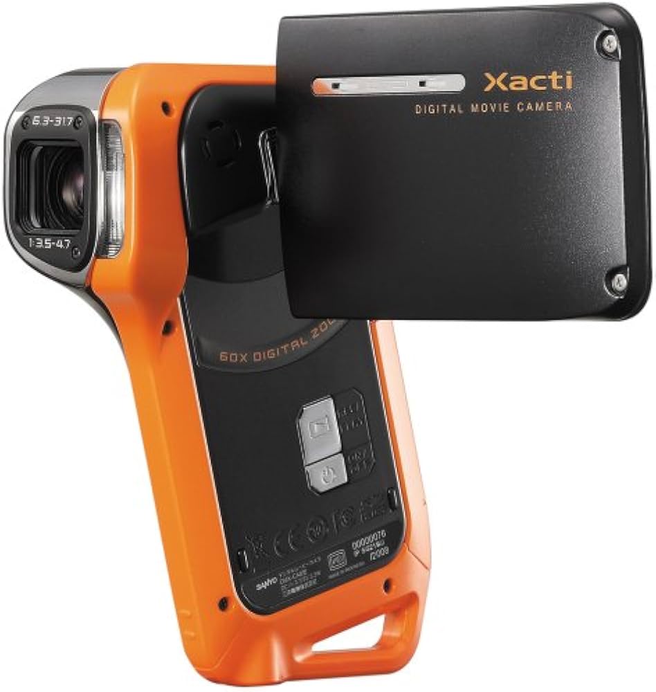 SANYO Xacti DMX-CG6(S) ビデオカメラ 600万画素 防水 Amazon.co.jp