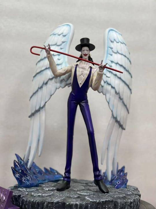 Amazon | ワンピース フィギュア ラフィット ガレージキット 黒ひげ