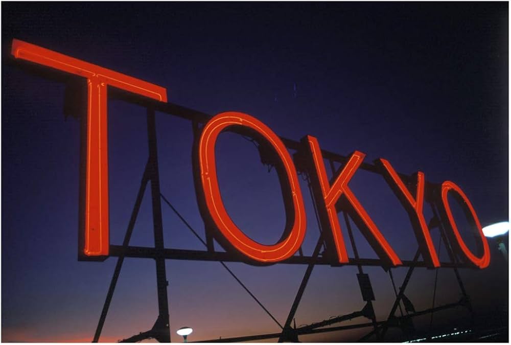 Amazon | Tokyo-Yokosuka 1976-1983 | Girard, Greg | Travel