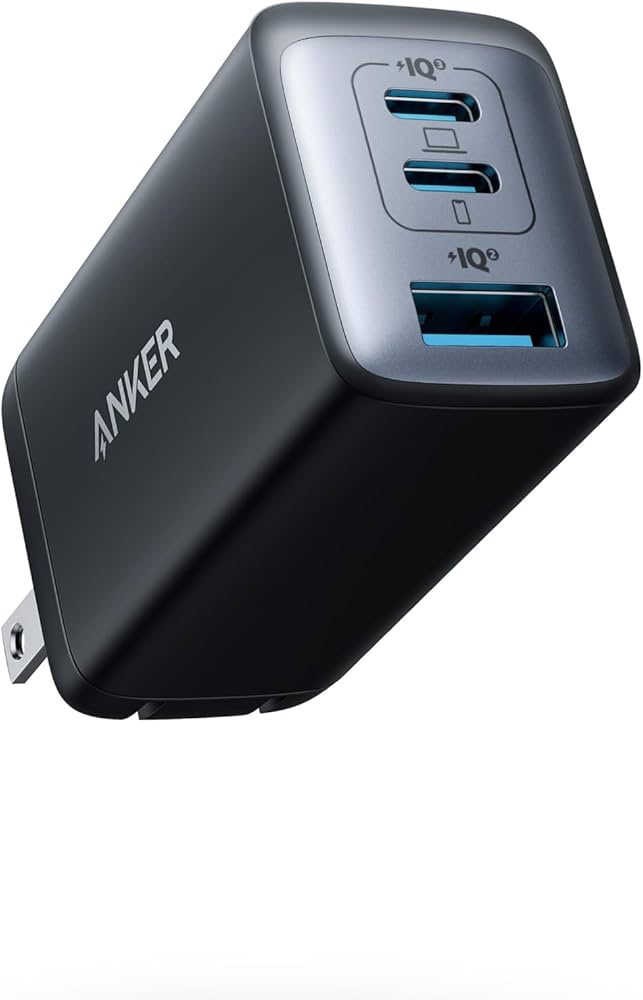 Amazon | Anker PowerPort III 3-Port 65W Pod 【USB PD 充電器】iPad