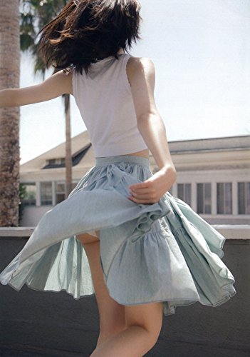 Amazon.co.jp: 渡辺麻友 写真 2Lサイズ 12枚 お尻セット チラリ入り