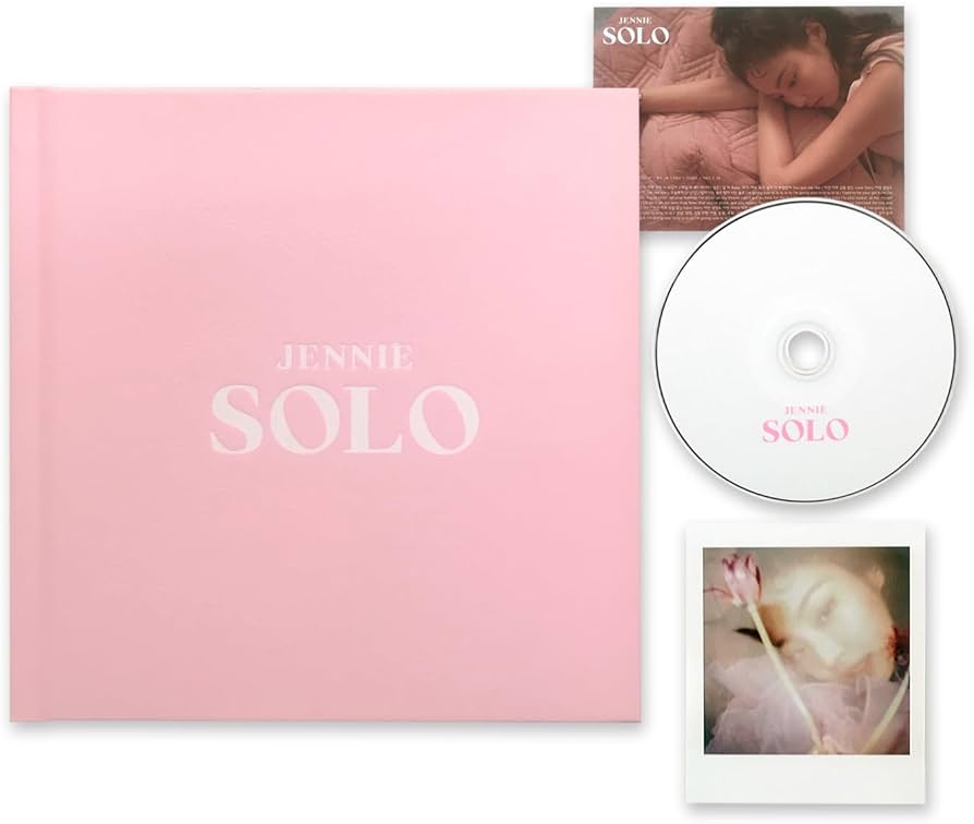 Amazon.com: JENNIE - [SOLO] (Photobook Ver.) Photobook + Lyrics