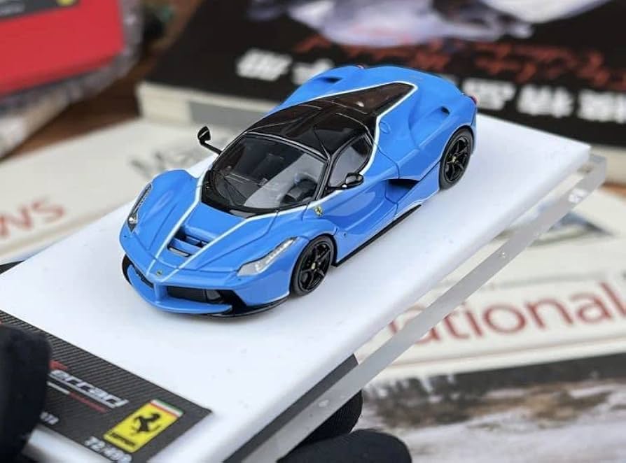 Amazon.co.jp: 1/64 DMH ラフェラーリ Laferrari 水色 : おもちゃ