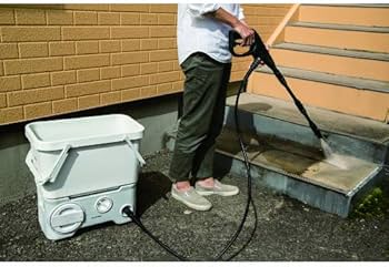 Amazon | アイリスオーヤマ 充電式 高圧洗浄機 タンク式 場所を選ばす