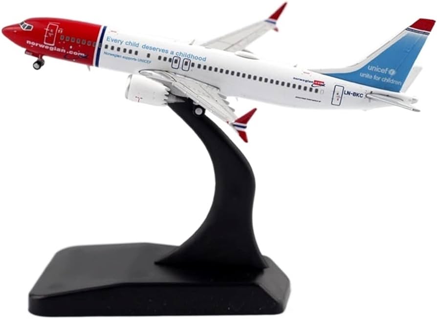 1/400 Norwegian Air Aircraft Boeing 737 MAX8 LN-BKC B737 Model