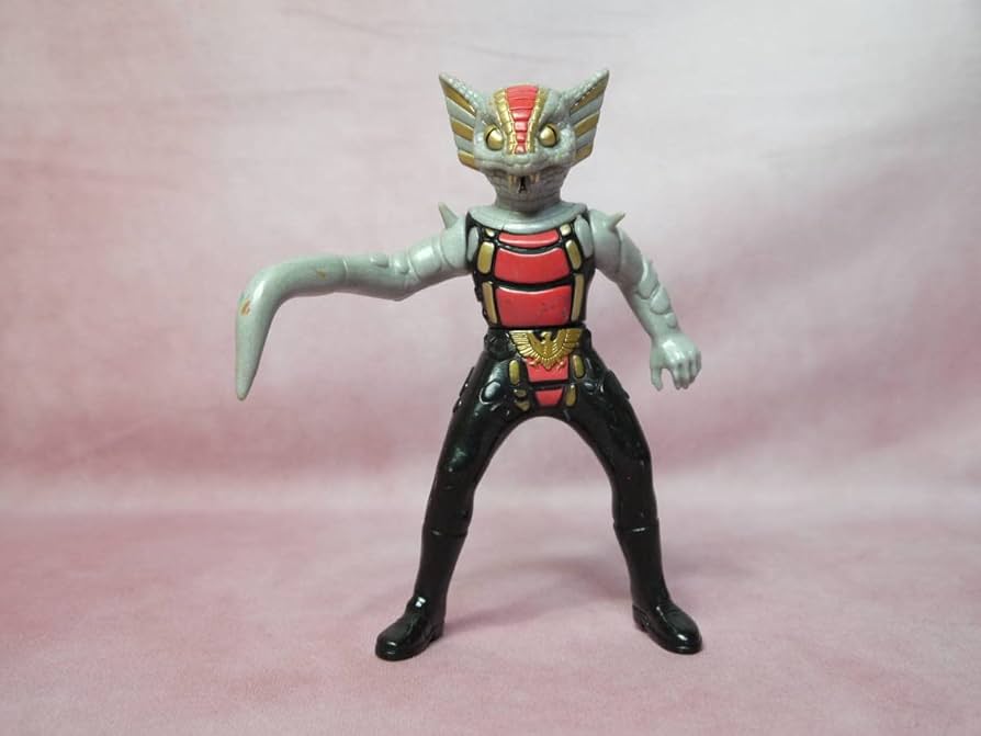 Amazon.co.jp: ライダー怪人シリーズ ガラガランダ ソフビ フィギュア