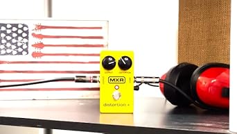 Amazon.com: MXR M-104 Distortion + Bundle w/MXR 10ft Instrument