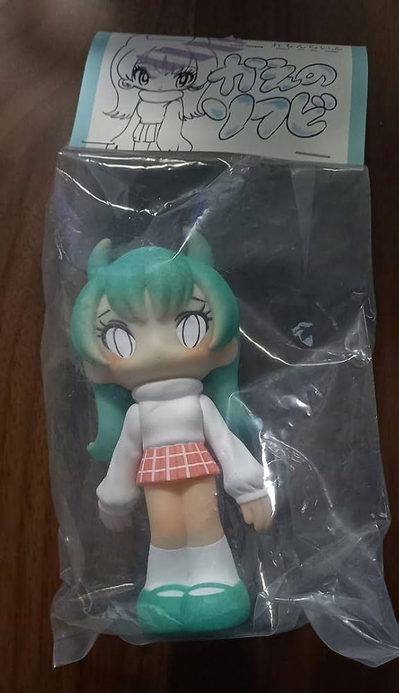 Amazon.co.jp: かえのソフビ 田中かえ かえちゃん フィギュア : おもちゃ