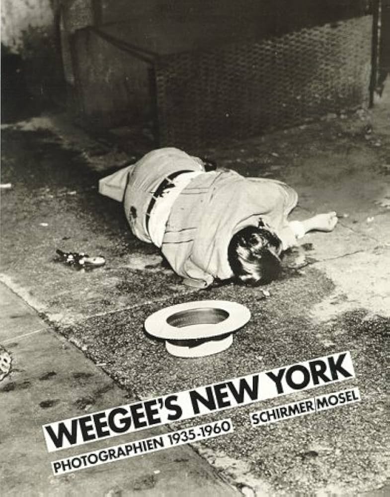 Amazon.com: Weegee's New York: Photographien 1935-1960 (German