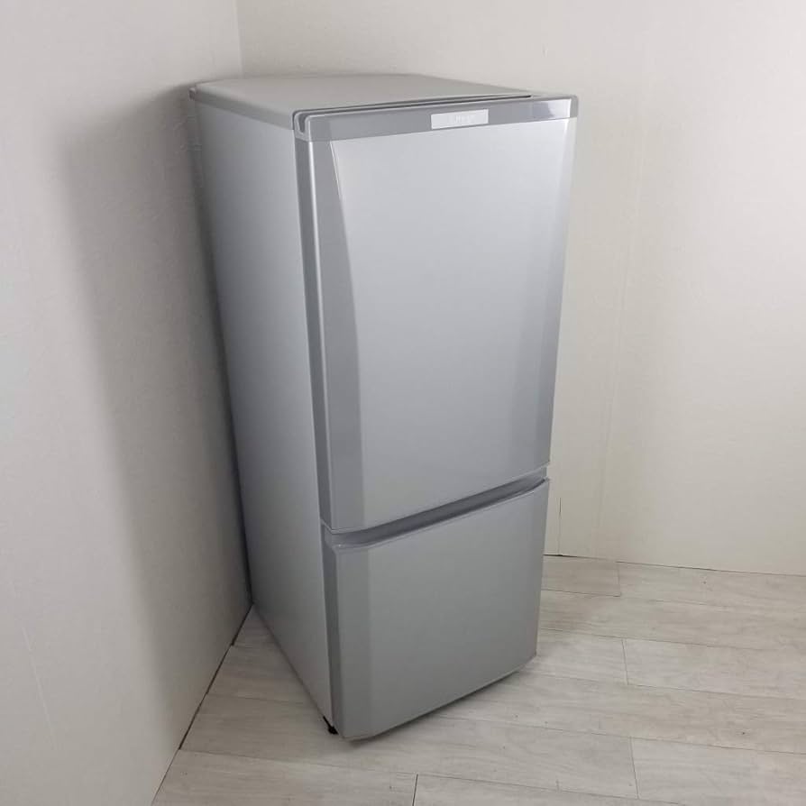 Amazon.co.jp: MR-P15C-S(ピュアシルバ-) Pシリ-ズ 2ドア冷蔵庫 右開き