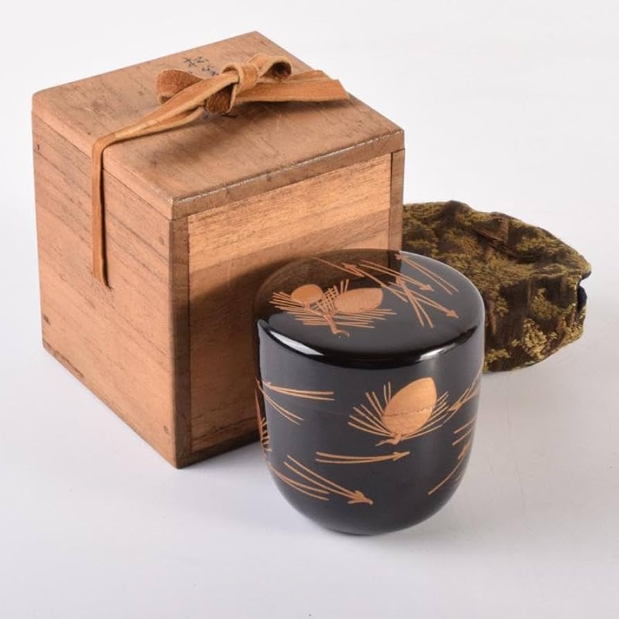 Amazon.co.jp: 茶道具 塗師 中村宗哲作 松葉蒔絵 中棗 袱紗付 共箱 V