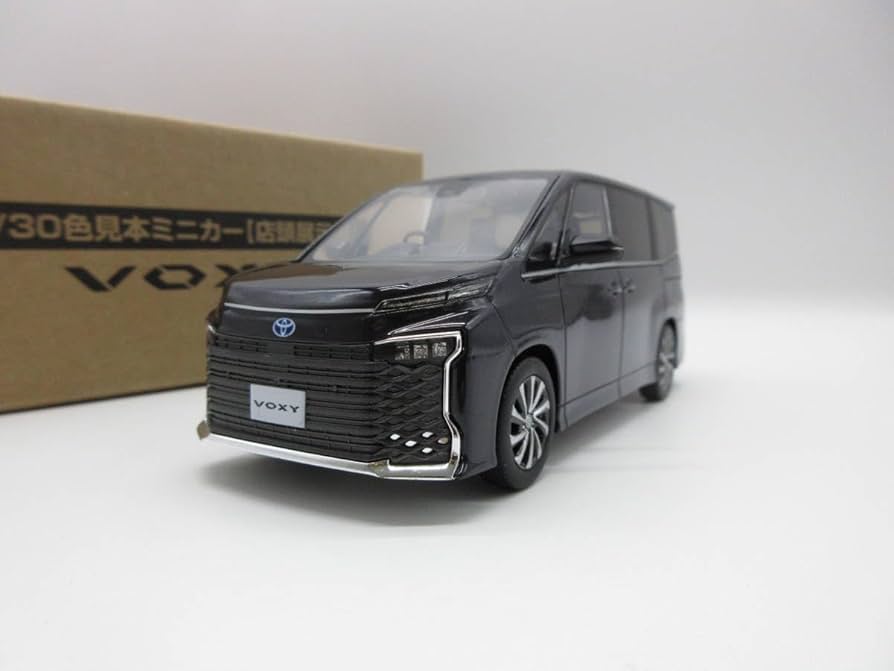 Amazon | 1/30 ミニカー 新型ヴォクシー S-Z 2022年モデル カラー